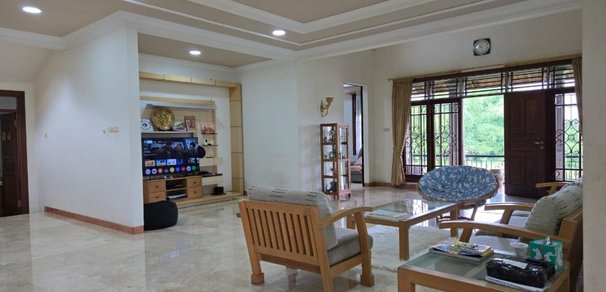 Rumah Dijual Bogor, Luas 736 Meter, Kode :21122 Fd/Wb Rumah Dijual Bogor, Luas 736 Meter, Kode :21122 Fd/Wb