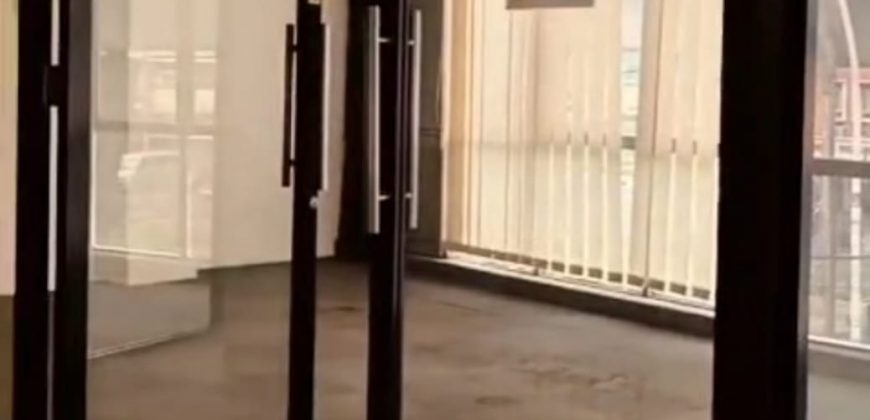 Ruko Dijual/Disewa Kelapa Gading, Strategis, Luas 10×20 Meter, Kode :20390 Dj