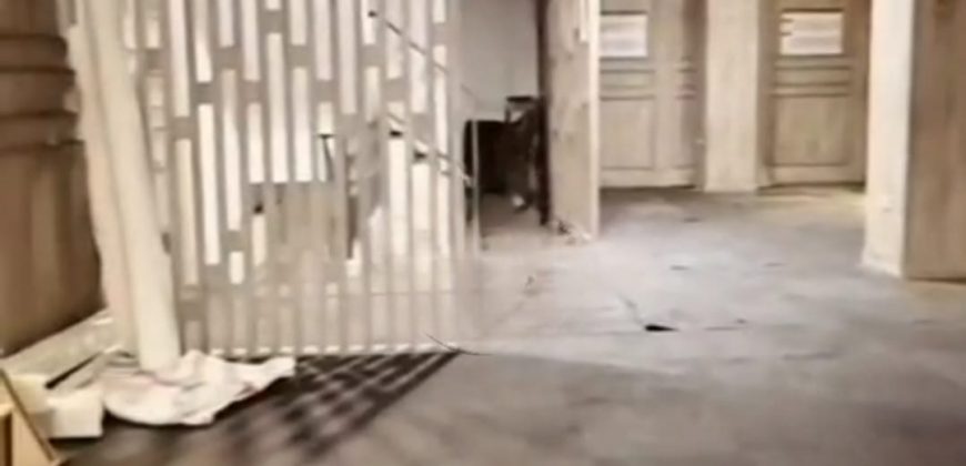 Ruko Dijual/Disewa Kelapa Gading, Strategis, Luas 10×20 Meter, Kode :20390 Dj