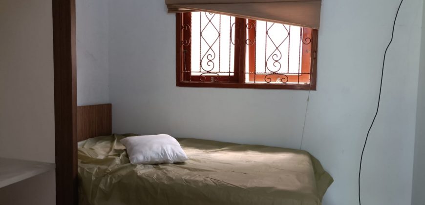 Rumah Dijual/Disewa Kelapa Gading, Full Furnish, Luas 7×15 Meter, Kode :21216 Br