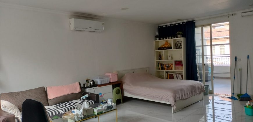 Rumah Dijual Ancol, Semi Furnish, Luas 8×15 Meter, Kode :20001 Ak/Jn