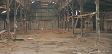 Gudang Dijual Jatinegara, Luas 800 Meter, Kode :21131 Bu