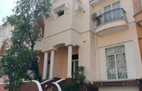 Rumah Dijual Ancol, Semi Furnish, Luas 8×15 Meter, Kode :20001 Ak/Jn