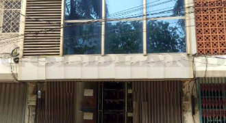 Ruko Disewa Sunter, Strategis, Luas 5×18,4 Meter, Kode :17723 Si