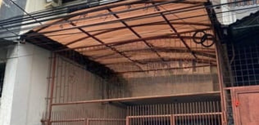 Rumah Dijual Jelambar, Furnish, Luas 85 Meter, Kode :20398 Dj/Si