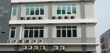 Ruko Dijual PIK, Semi Furnish, Luas 122 Meter, Kode :20399 Dj