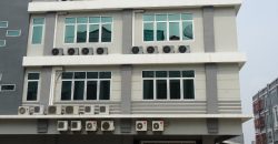 Ruko Dijual PIK, Semi Furnish, Luas 122 Meter, Kode :20399 Dj