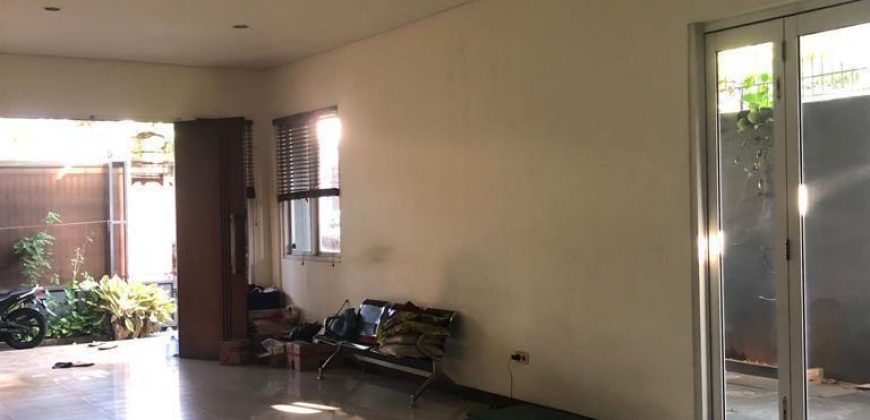 Rumah Dijual Bungur, Hook, Luas 235 Meter, Kode :21277 Bn