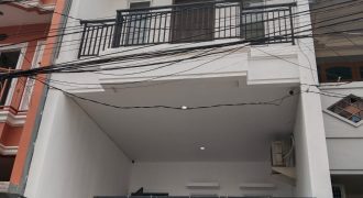 Rumah Dijual Sunter, Siap Huni, Luas 4,5×15,6 Meter, Kode :21284 Ad