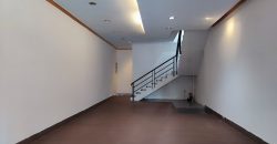 Ruko Dijual Taman Ratu, Strategis, Luas 5×17 Meter, Kode :21291 Si