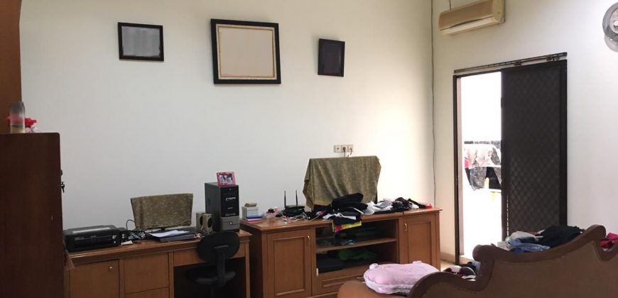 Rumah Dijual Cengkareng, Nyaman Dan Asri, Luas 10×20 Meter, Kode :21353 Dj/Si