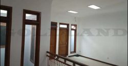 Rumah Disewa Rawamangun, Luas 90 Meter, Kode :18536 Ha