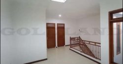 Rumah Disewa Rawamangun, Luas 90 Meter, Kode :18536 Ha