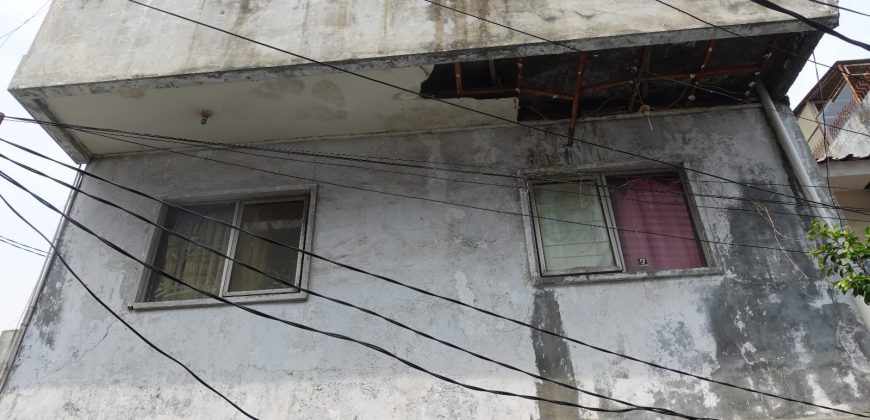 Rumah Tua Dijual Pasar Baru, Luas 8×30 Meter, Kode :21257 Si