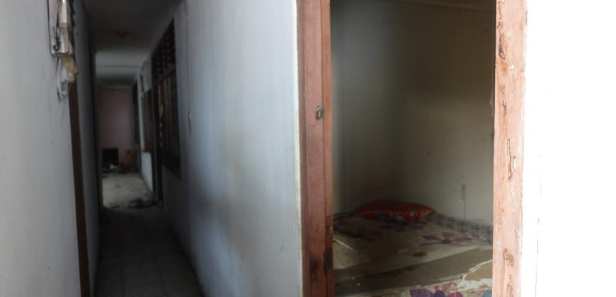 Rumah Tua Dijual Pasar Baru, Luas 8×30 Meter, Kode :21257 Si