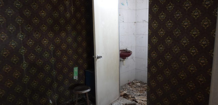 Rumah Tua Dijual Pasar Baru, Luas 8×30 Meter, Kode :21257 Si