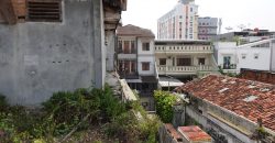 Rumah Tua Dijual Pasar Baru, Luas 8×30 Meter, Kode :21257 Si