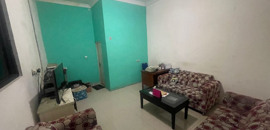 Gudang Disewa Pondok Bambu, Strategis, Luas 18×14 Meter, Kode :21178 Ha