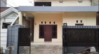 Rumah Disewa Pulomas, Luas 135 Meter, Kode :21182 Ha