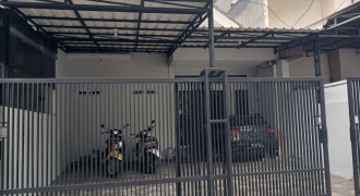 Disewa Rumah Sunter, Luas 6×17 Meter, Kode :21446 Yl