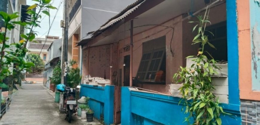 Dijual Rumah Tua Sunter, Luas 8×11 Meter, Kode :21528 Ad