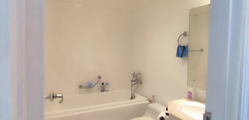 Dijual Apartemen Gading Resort Residence, Full Furnish, Luas 103 Meter, Kode :21508 Si