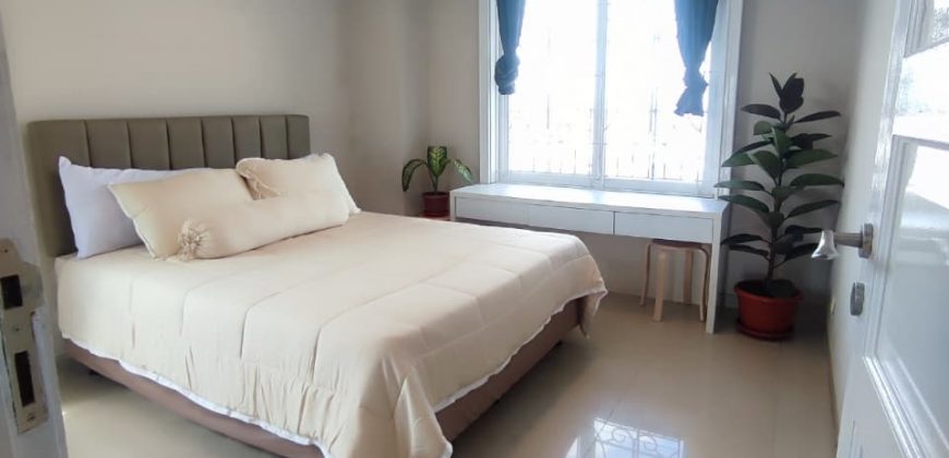 Dijual Apartemen Gading Resort Residence, Full Furnish, Luas 103 Meter, Kode :21508 Si